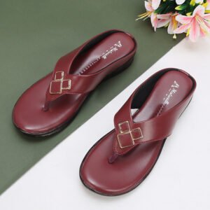 Elegant Maroon Comfort Toe-Ring Flats